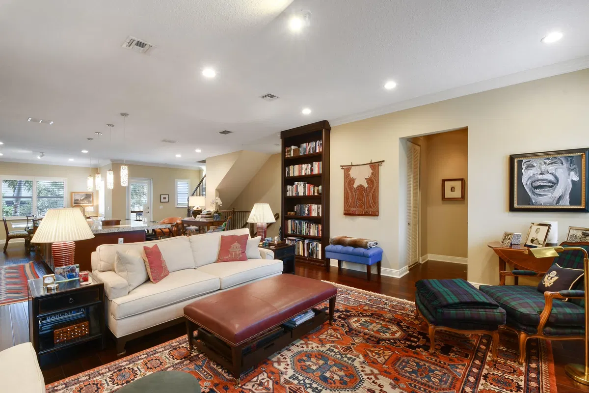 Villas on Antique Row Residence photo 10