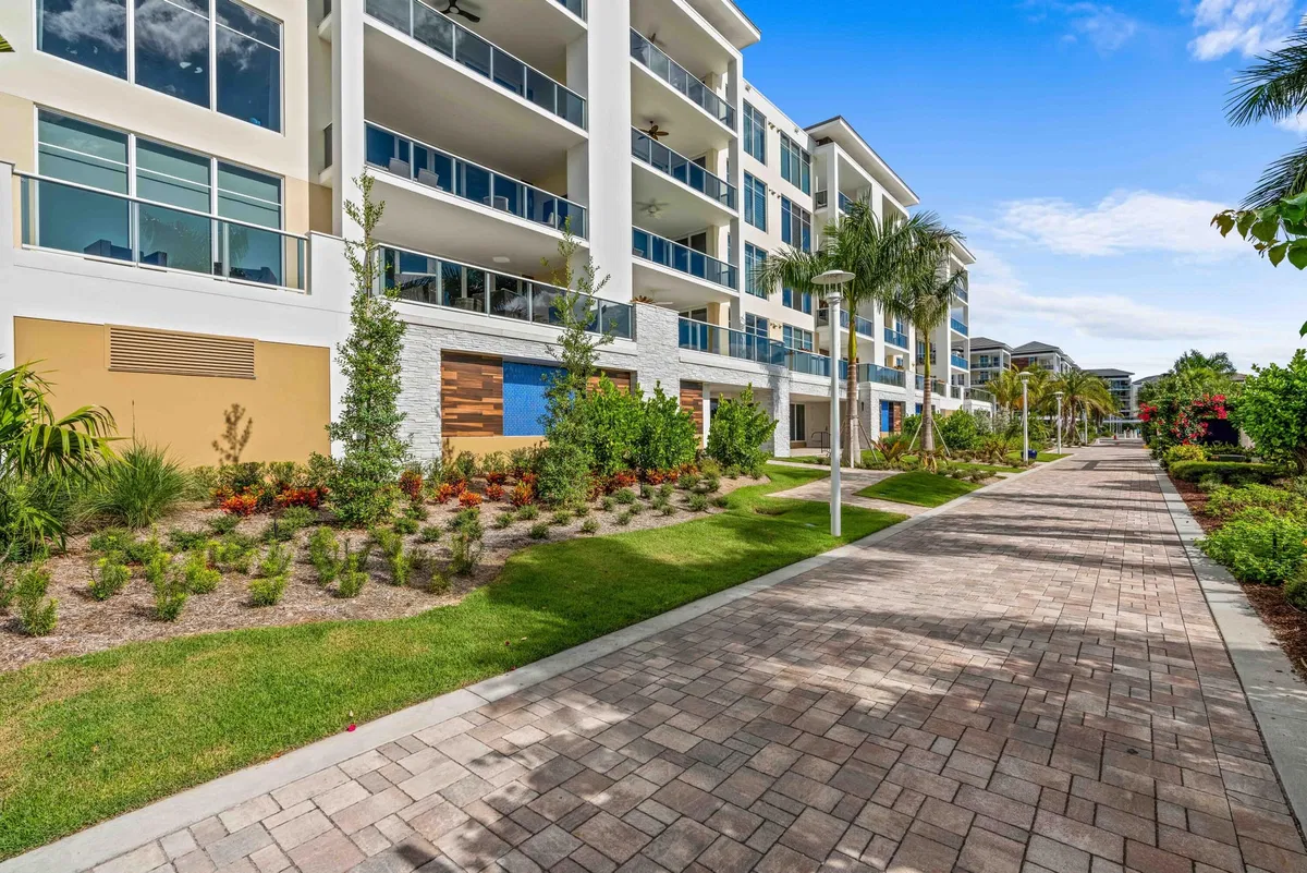 Azure Palm Beach Gardens Unit 301 photo 64