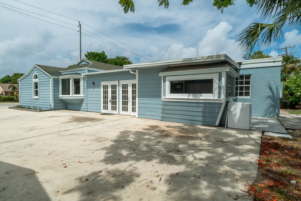 NOMAR West Palm Beach Residence photo 16