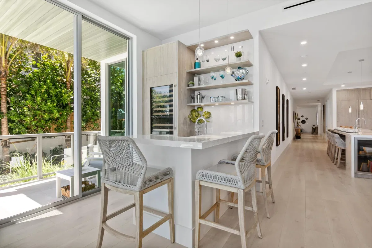1625 Ocean Unit 3 photo 10