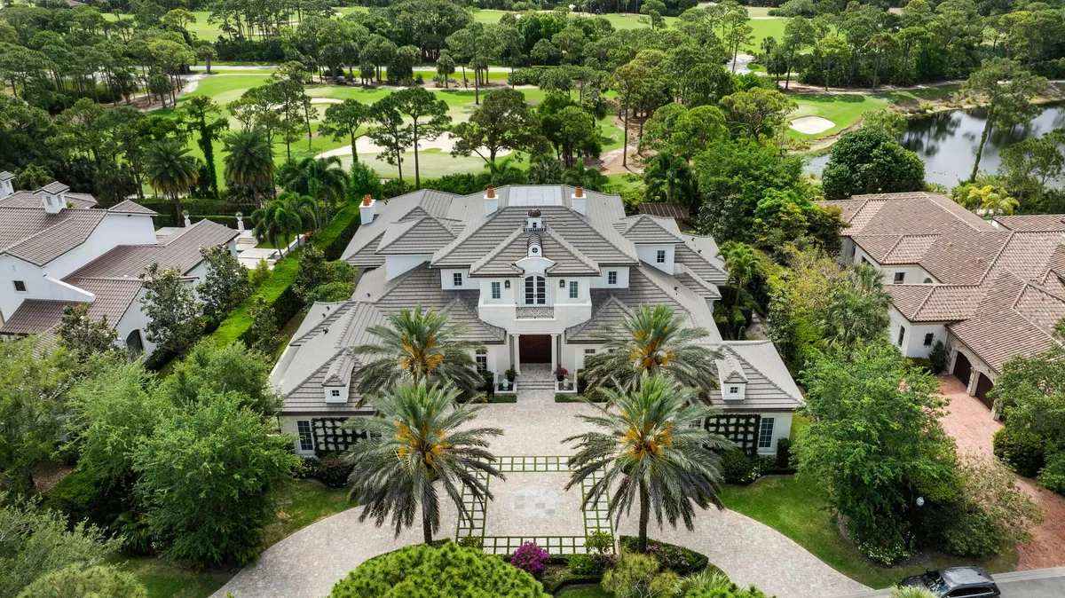 Bear's Club Residence photo 40