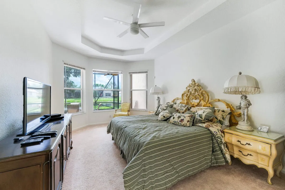 Residence photo 22
