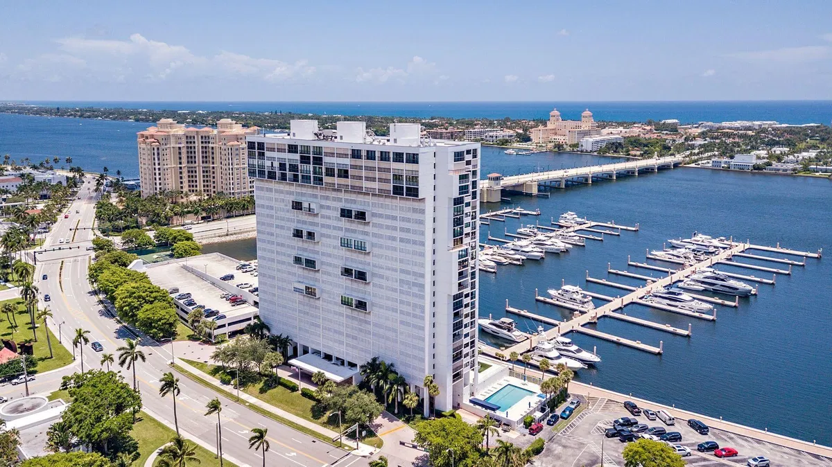 Waterview Towers Unit 706