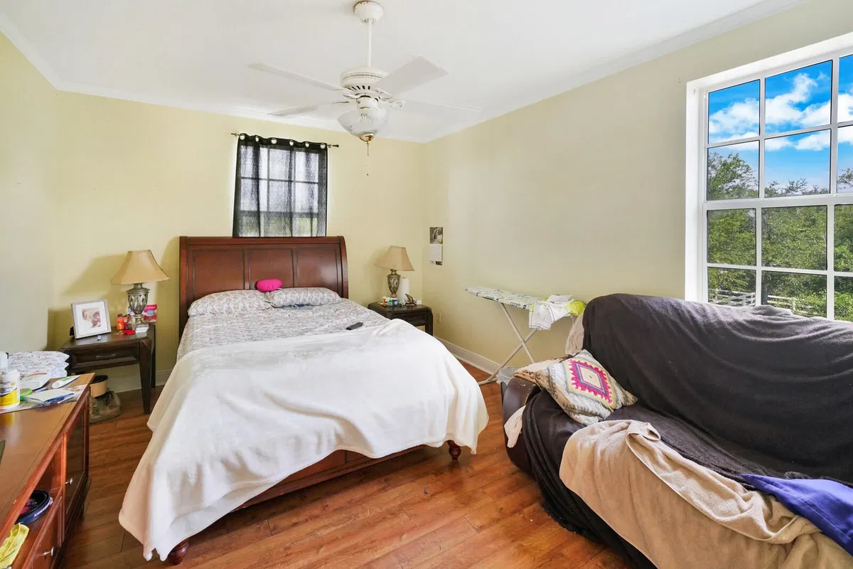 Residence photo 46