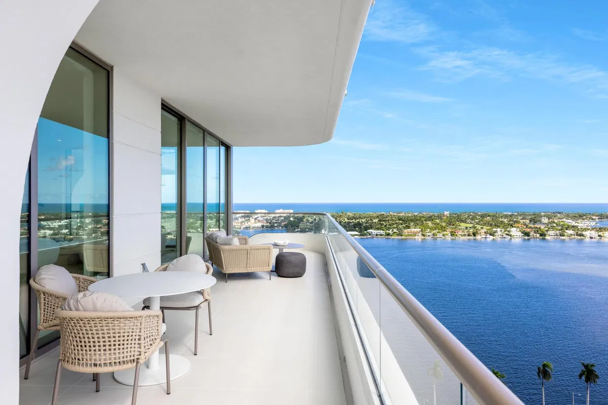 La Clara Palm Beach Unit 2001 photo 16