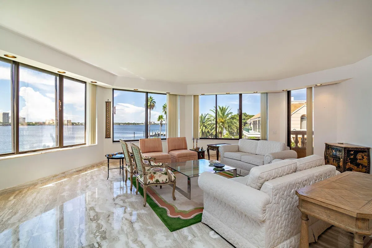L'Ermitage Palm Beach Unit 205 photo 4