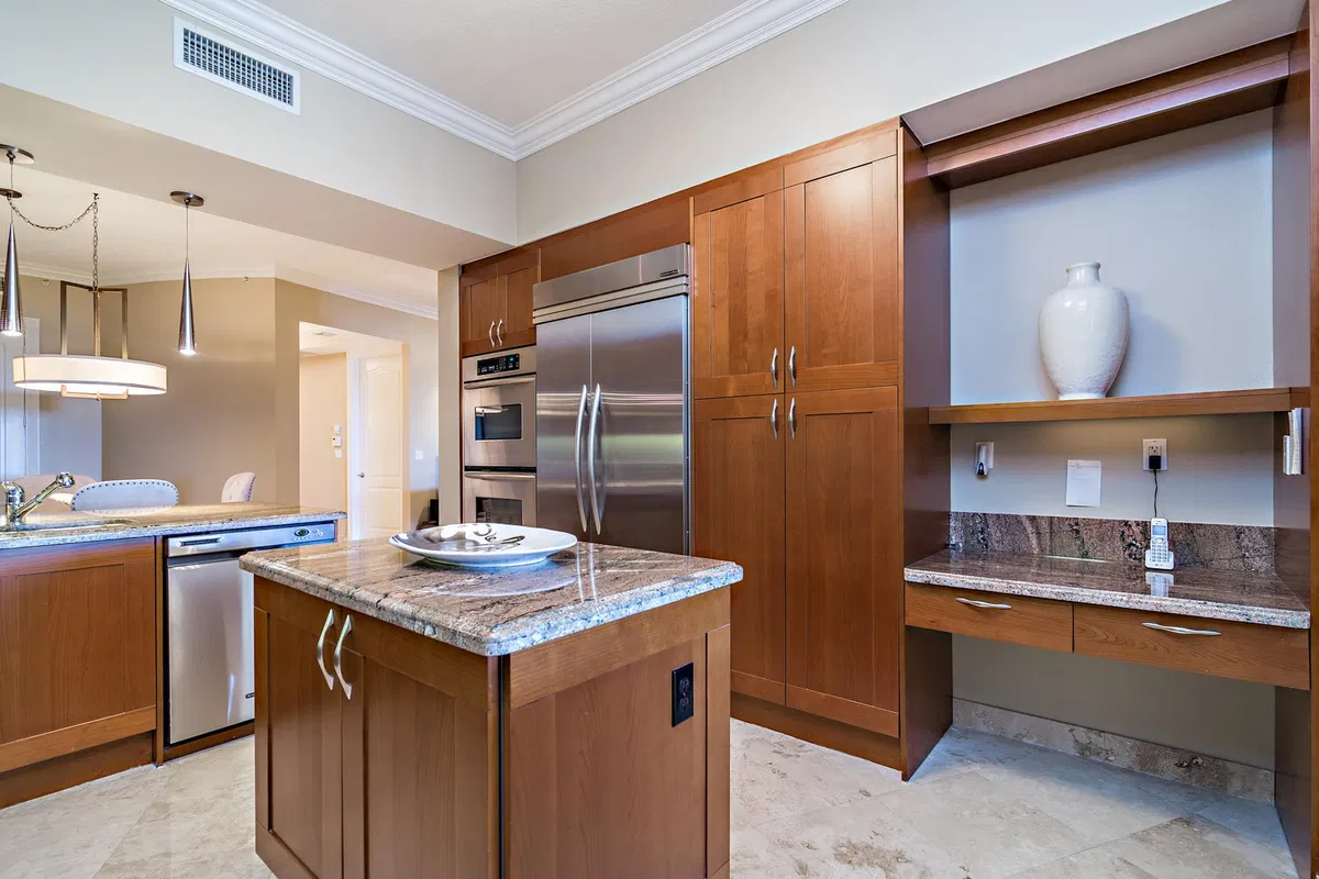 Esplanade Grande Unit 503 photo 7