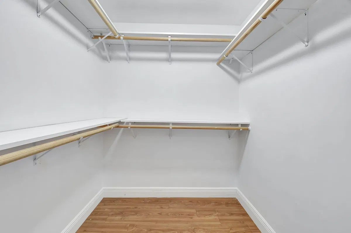 The Astor Unit 403 photo 25
