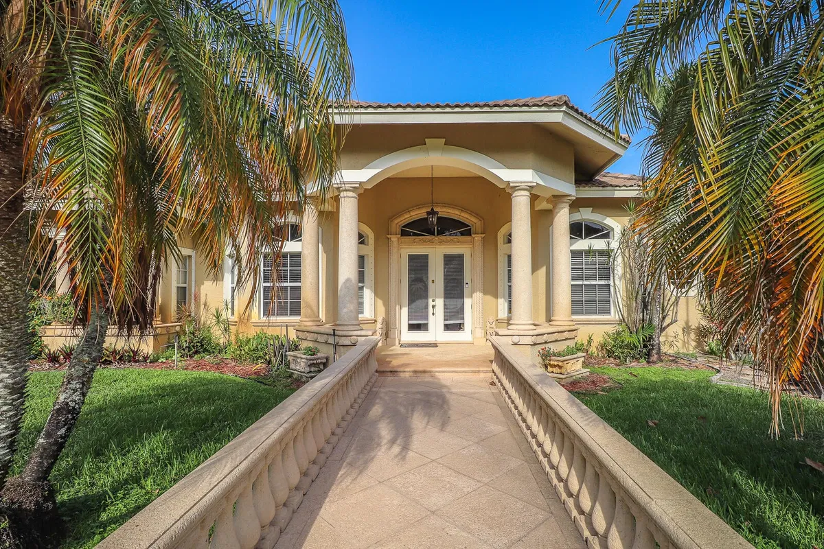  Residence photo 46