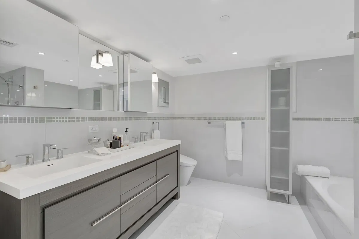  Unit 403 photo 73