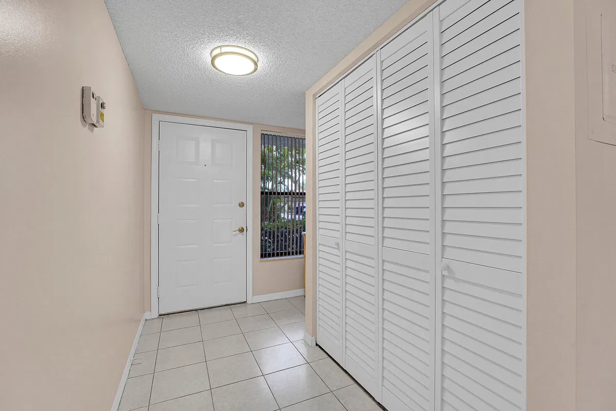  Unit 103 photo 7
