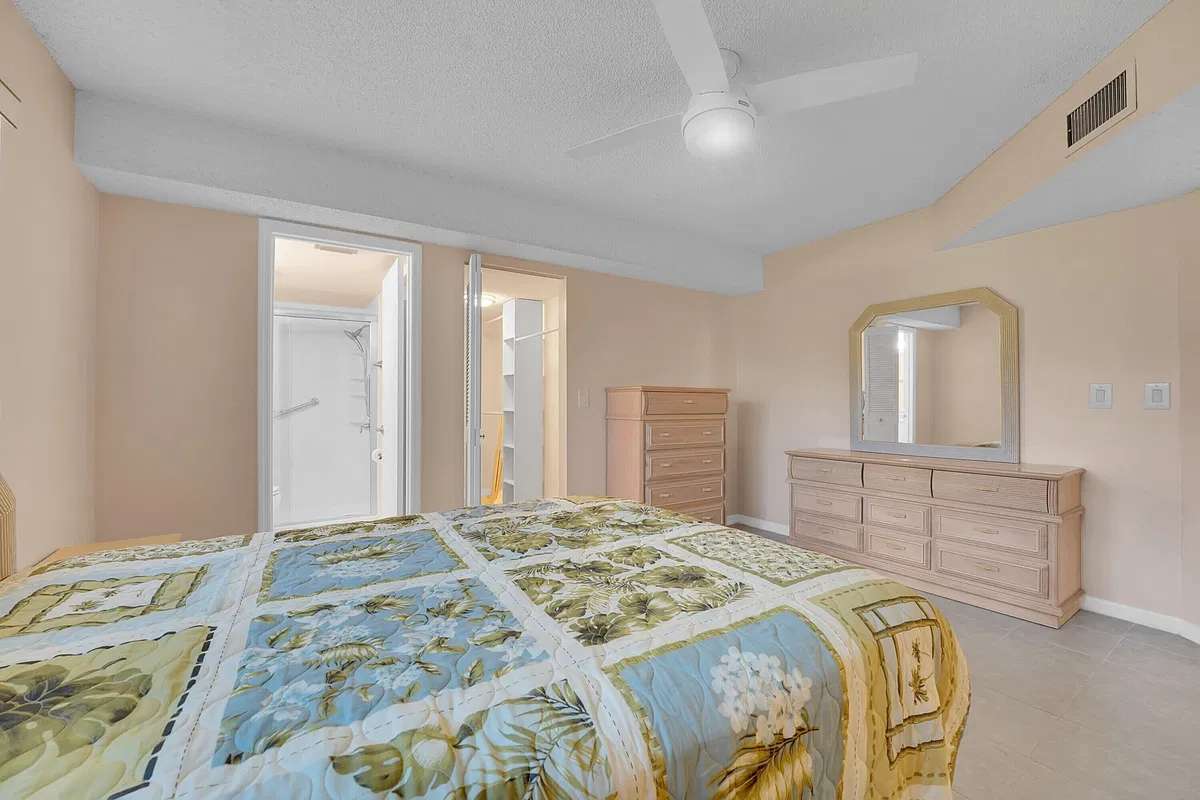  Unit 103 photo 16