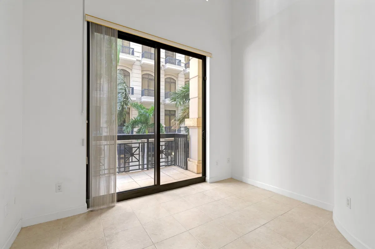 One City Plaza Unit 235 photo 10