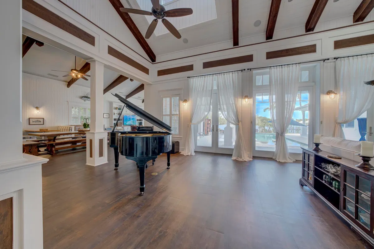 Pennock Point Residence photo 31