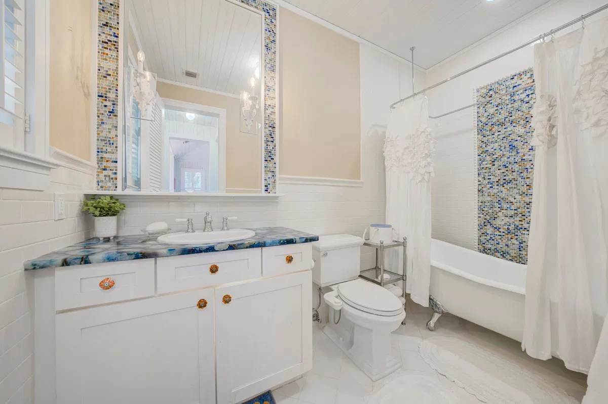 Pennock Point Residence photo 46