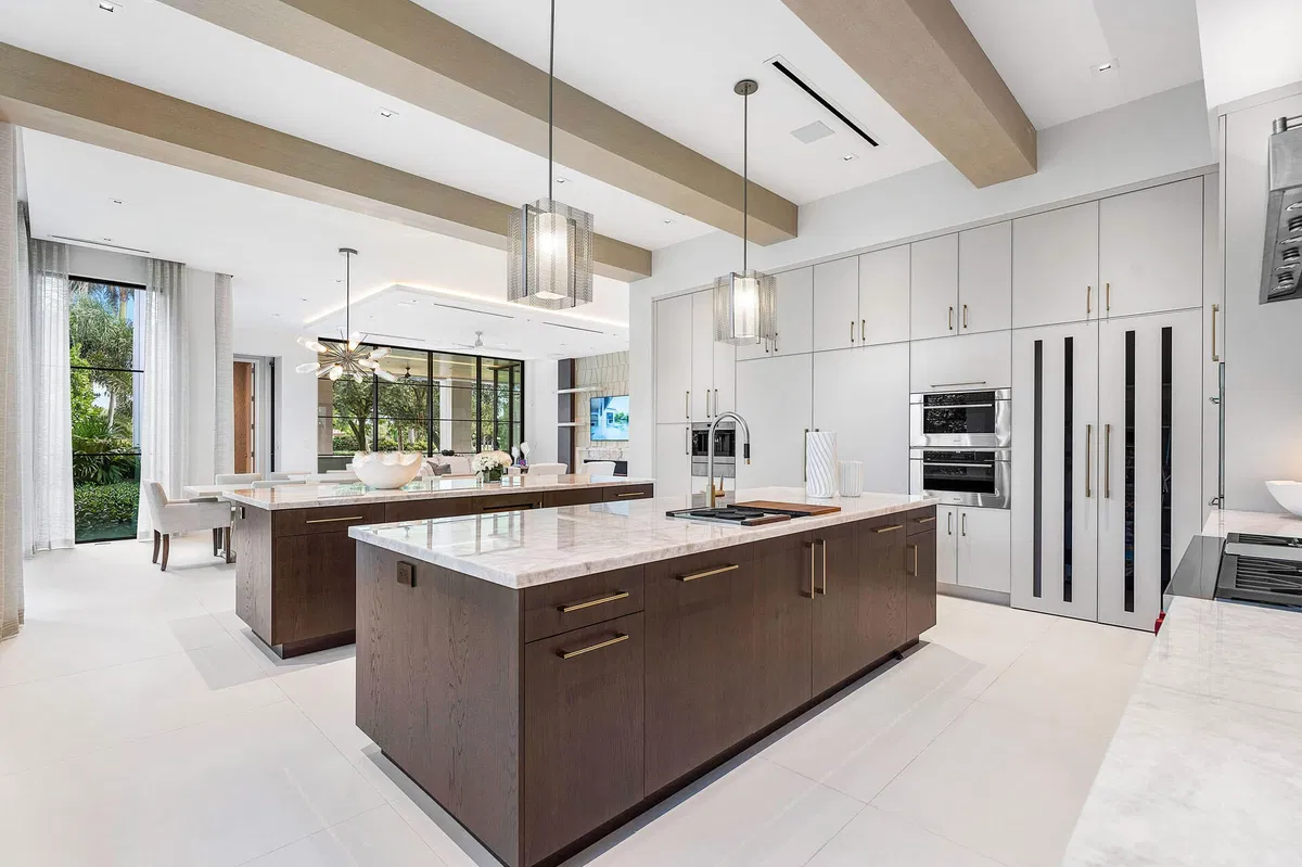 Royal Palm Yacht and Country Club Residence photo 19
