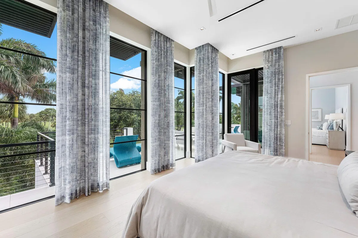 Royal Palm Yacht and Country Club Residence photo 61
