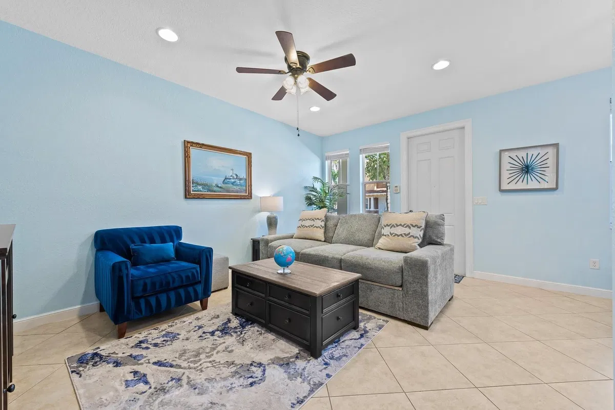 Cityside West Palm Beach Unit 3 photo 10