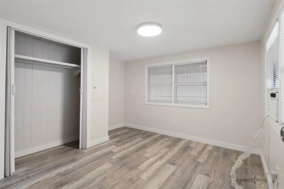 Residence photo 13
