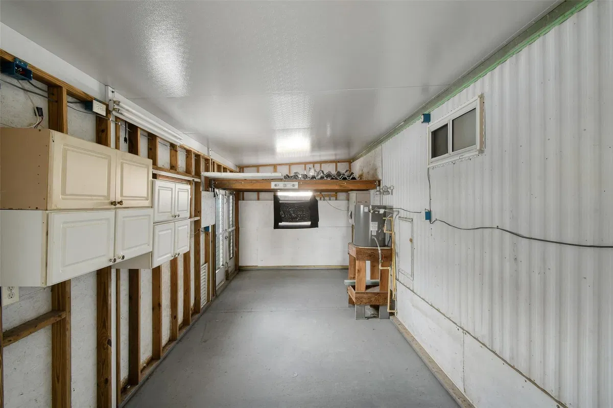 Residence photo 22