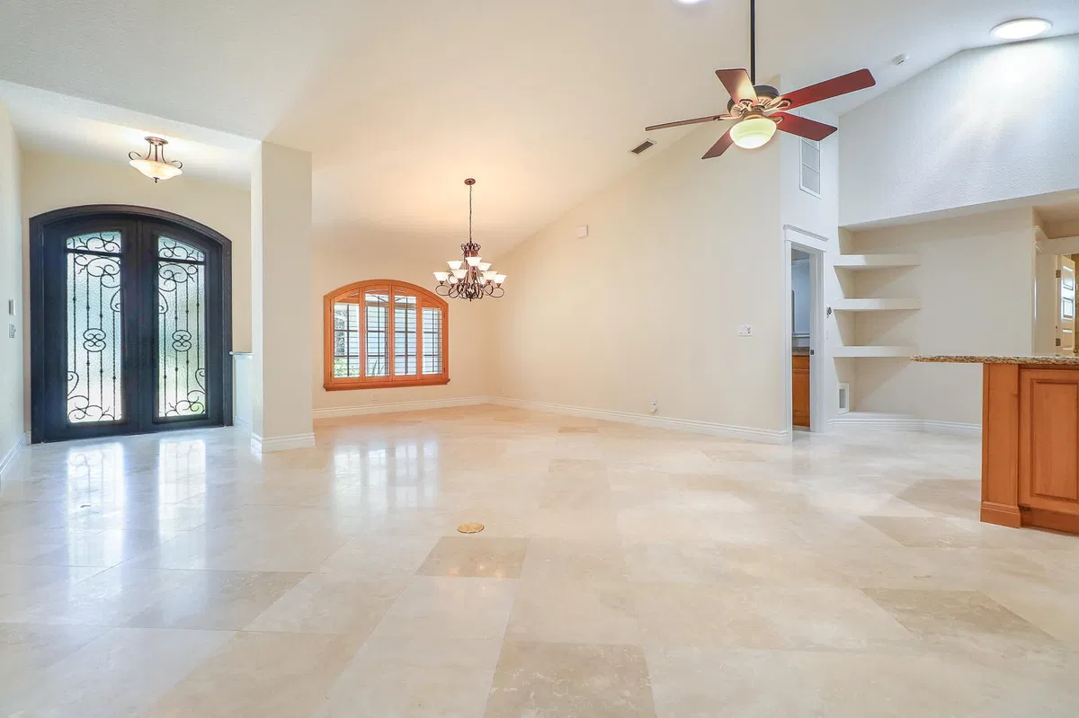 Residence photo 7