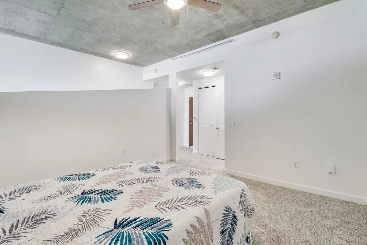 The Edge Unit 1116 photo 10