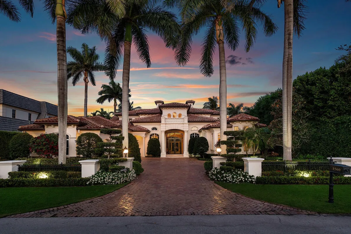 Royal Palm Yacht and Country Club Residence photo 49