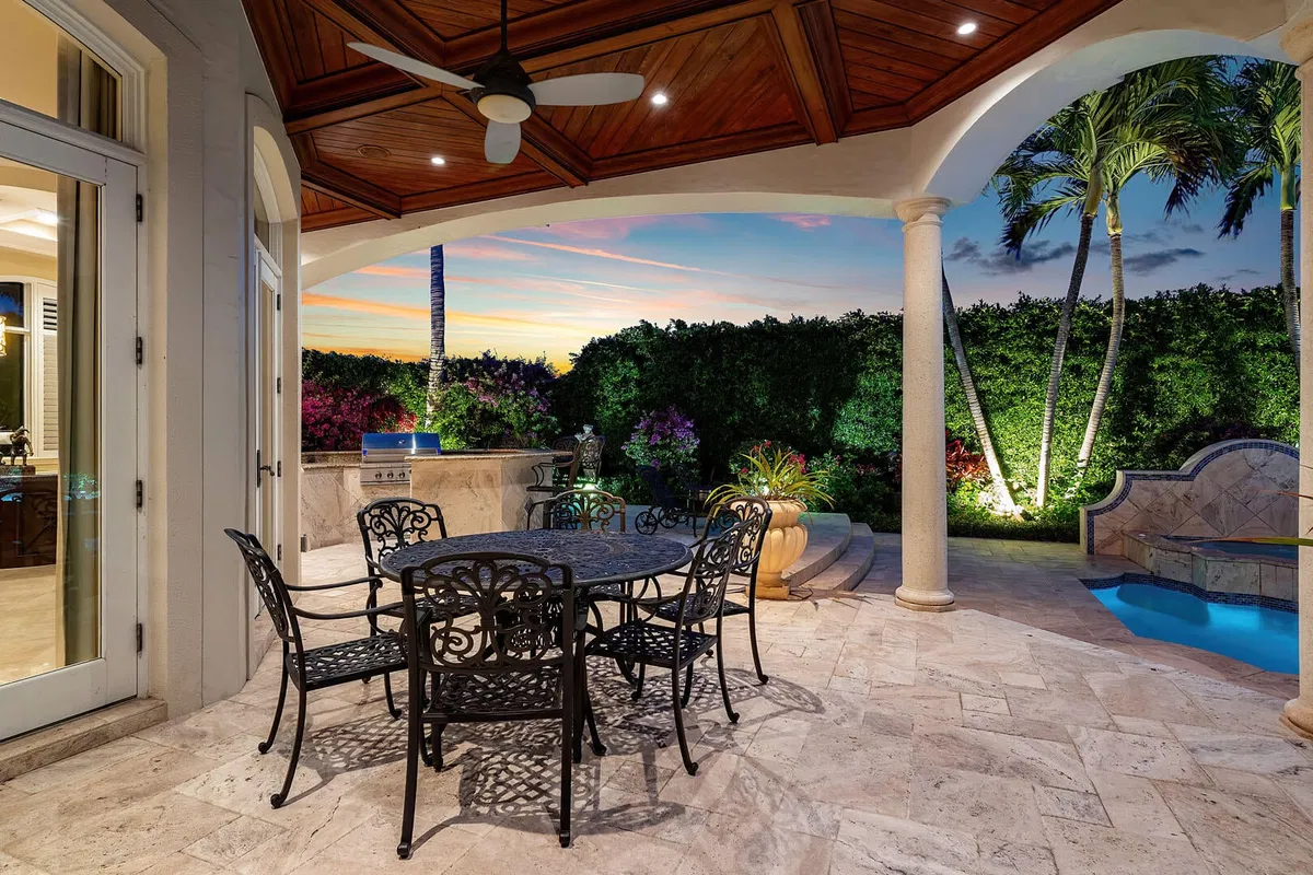 Royal Palm Yacht and Country Club Residence photo 61