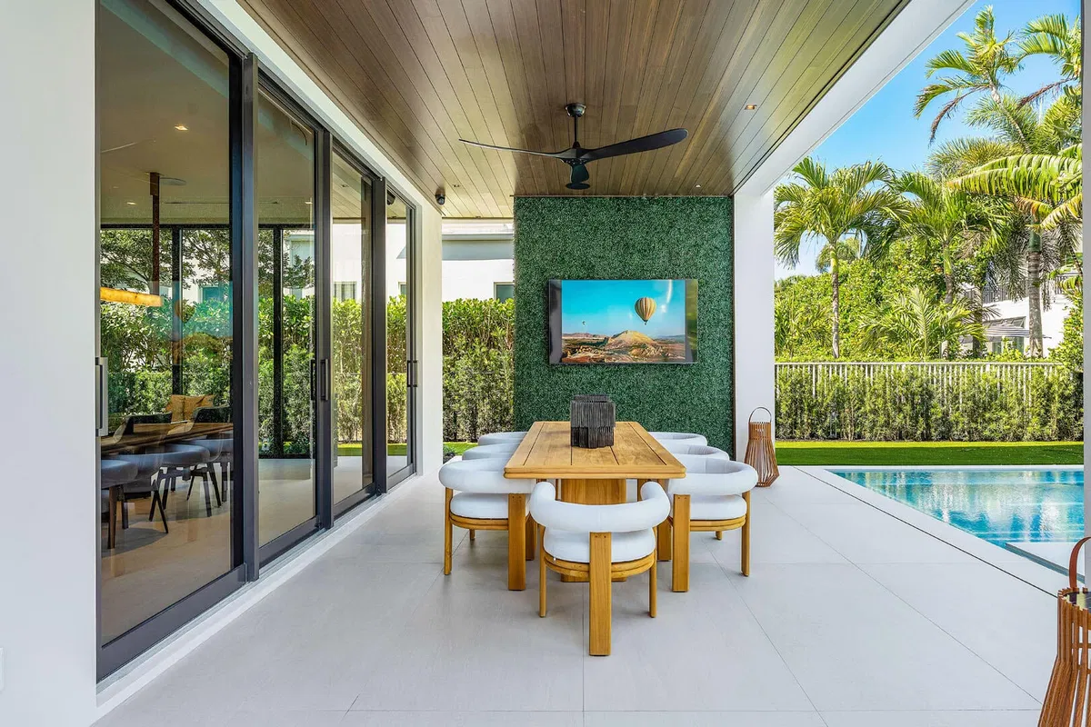 Royal Palm Yacht and Country Club Residence photo 31