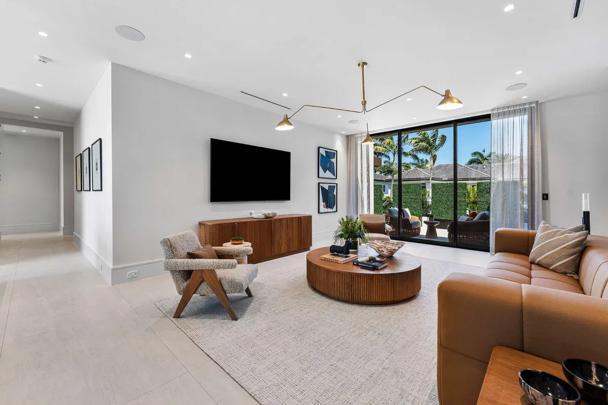 Royal Palm Yacht and Country Club Residence photo 49