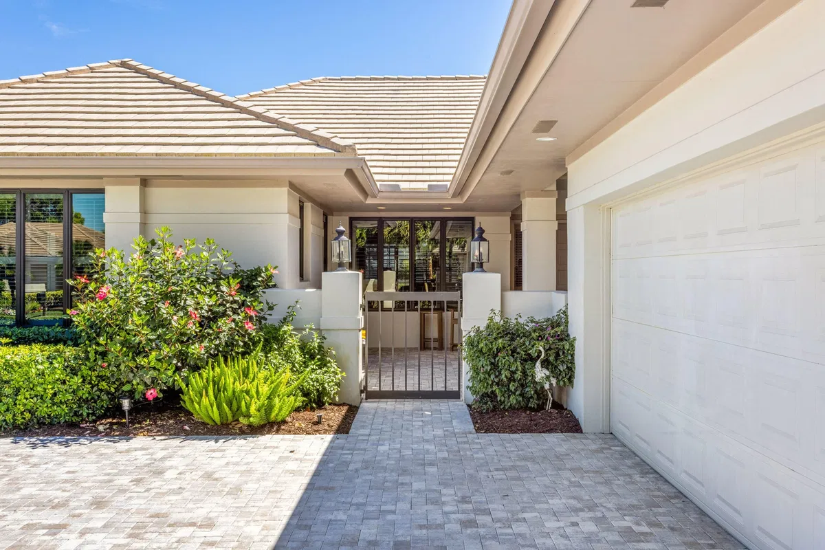 Residence photo 4