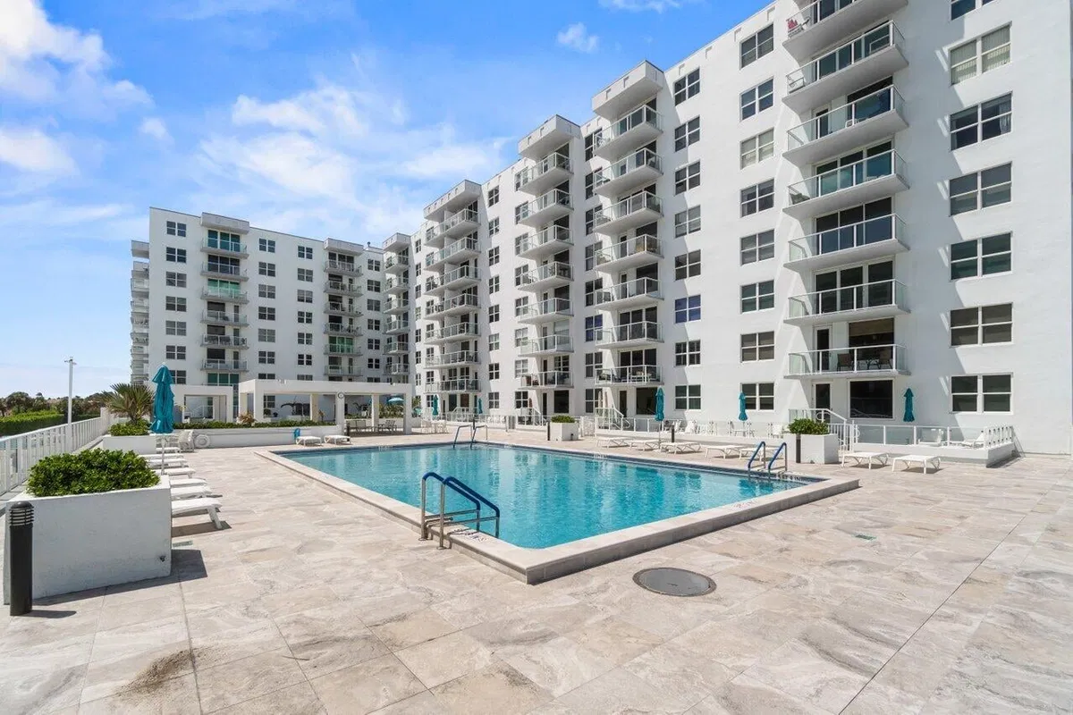 The Patrician of Palm Beach Unit 5150 photo 43
