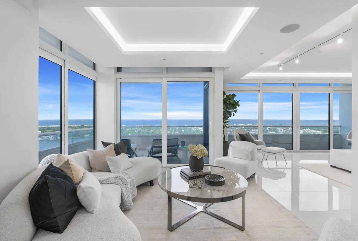 The Plaza of The Palm Beaches Unit Ph3ab