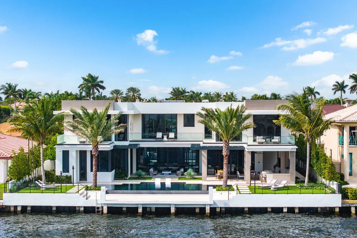 Royal Palm Yacht and Country Club Residence photo 97