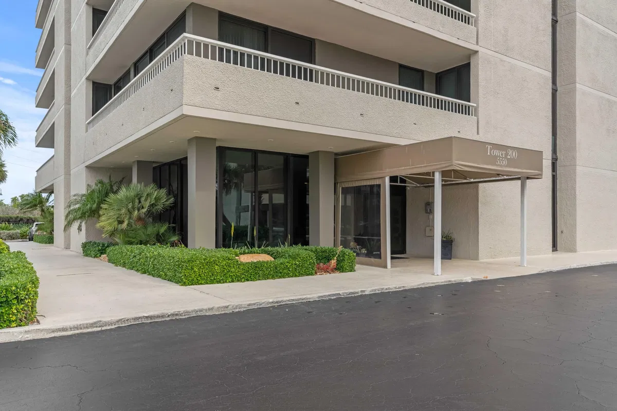 Water Glades Unit 5c photo 4