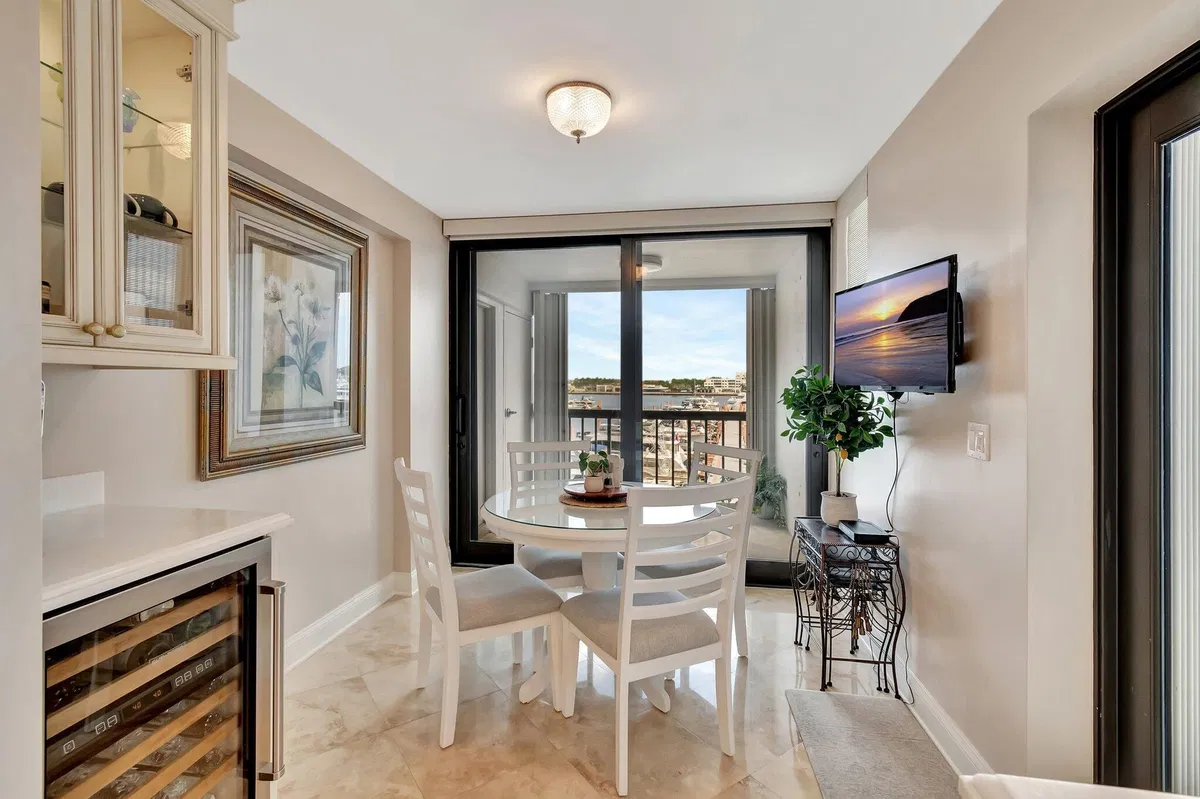 Waterview Towers Unit 506 photo 25