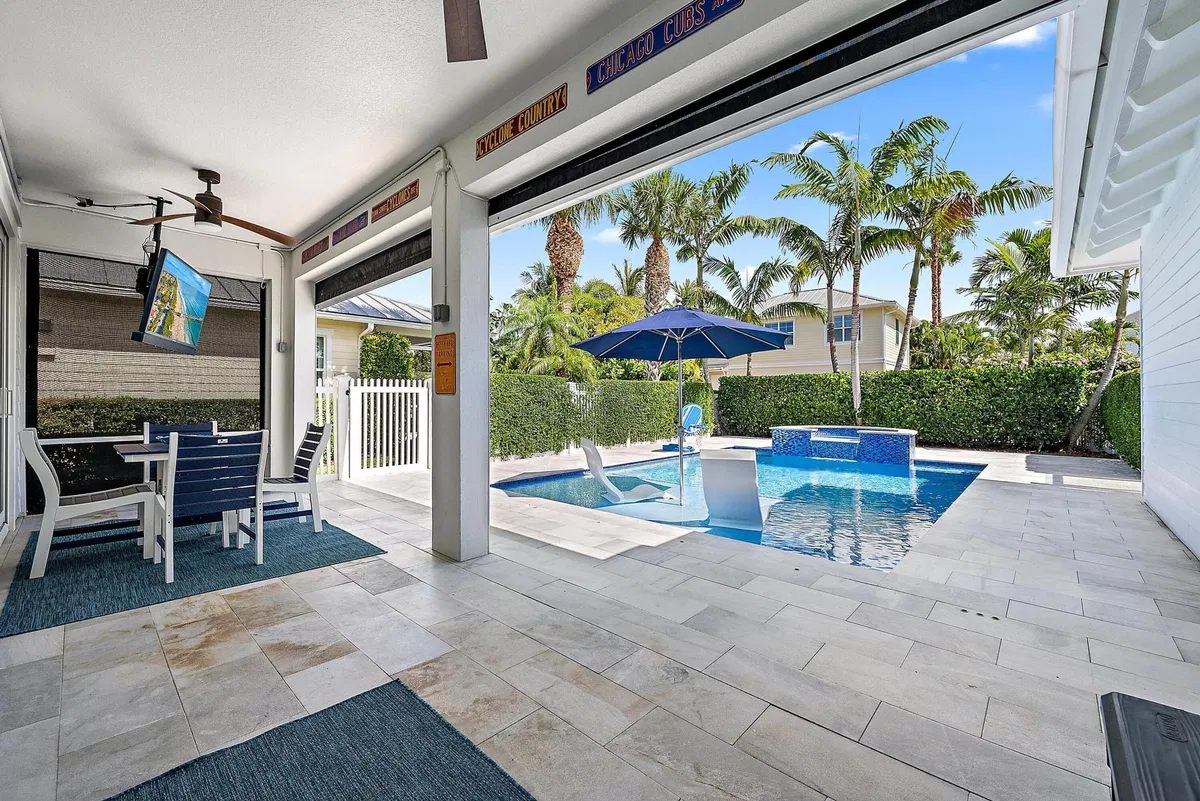 Mallory Creek Abacoa Residence photo 4