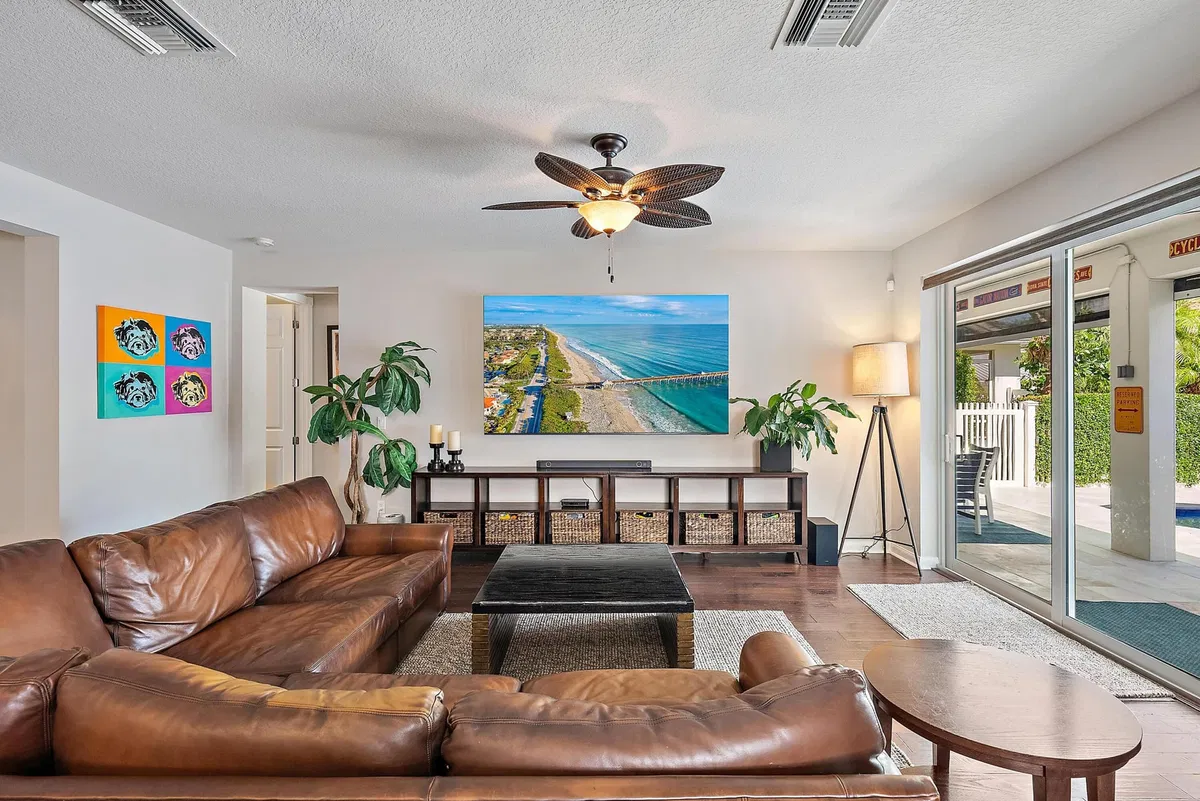 Mallory Creek Abacoa Residence photo 10