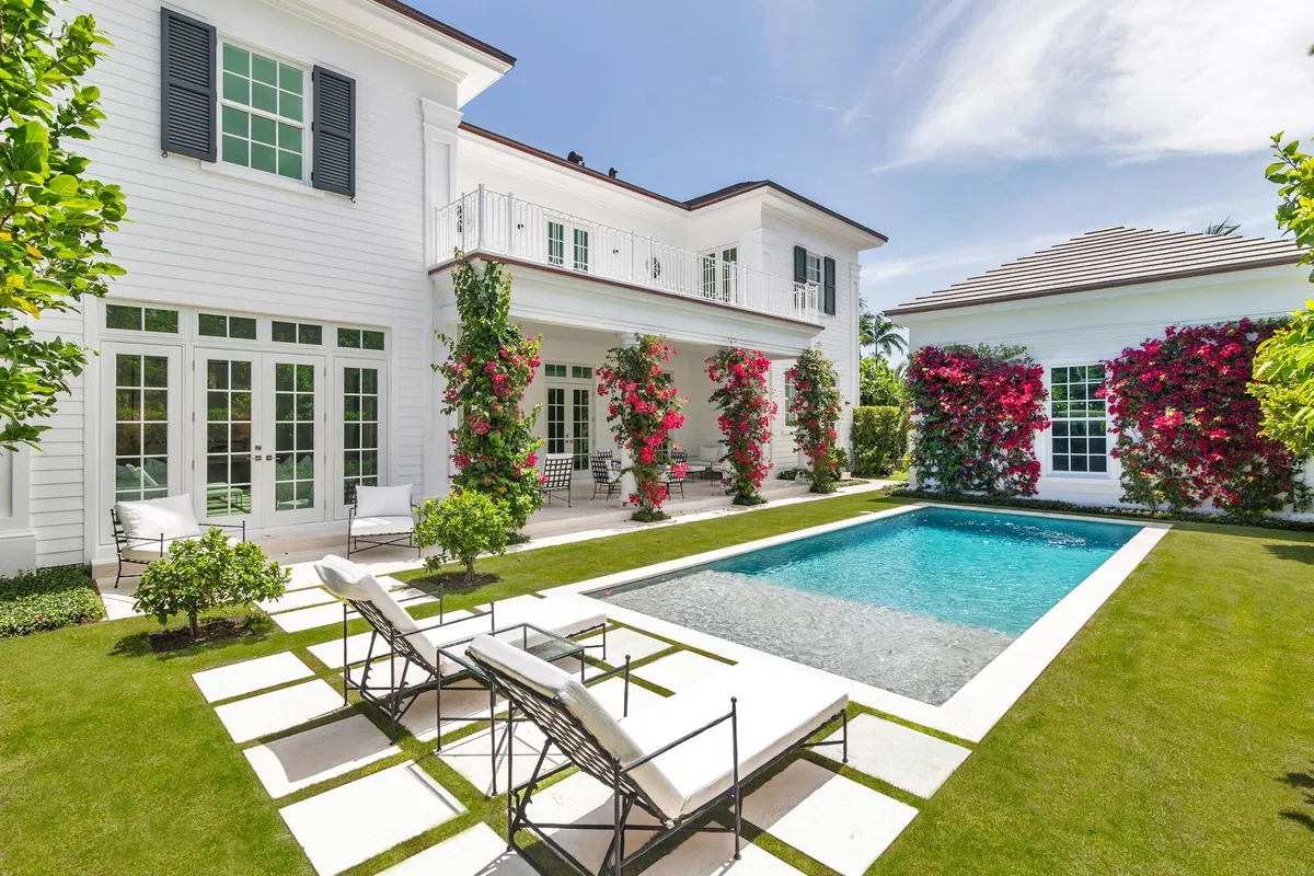 SoSo West Palm Beach Residence