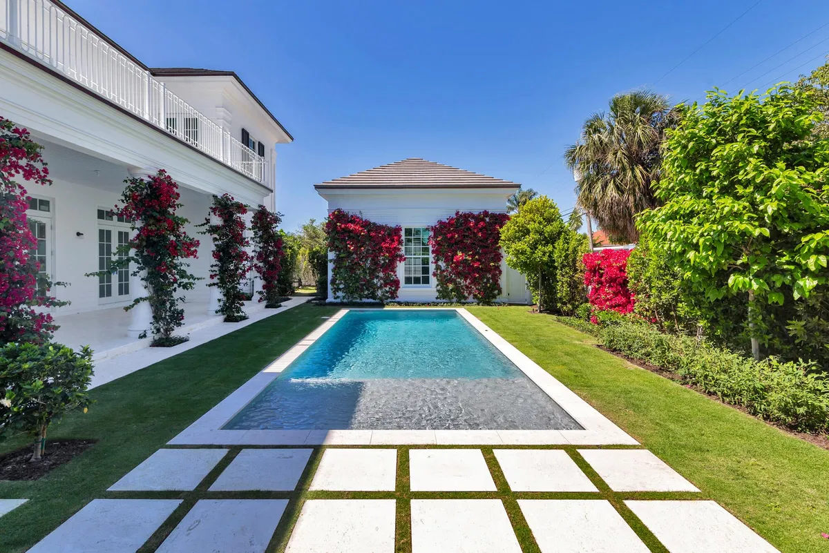 SoSo West Palm Beach Residence photo 4