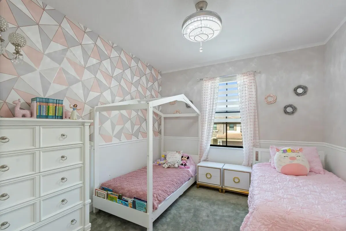Residence photo 49