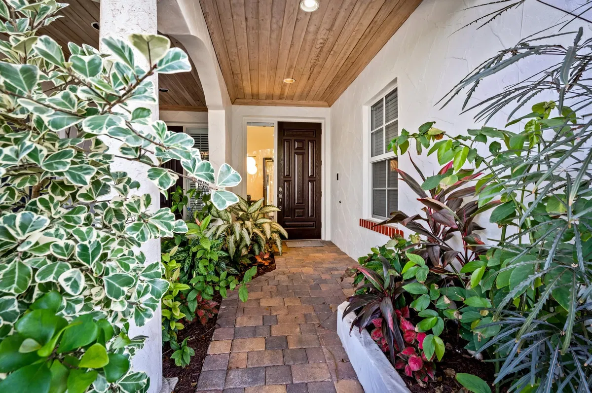 Palm Trail Delray Beach Residence photo 4