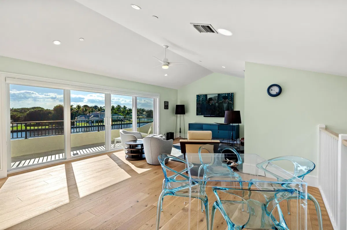 Palm Trail Delray Beach Residence photo 28