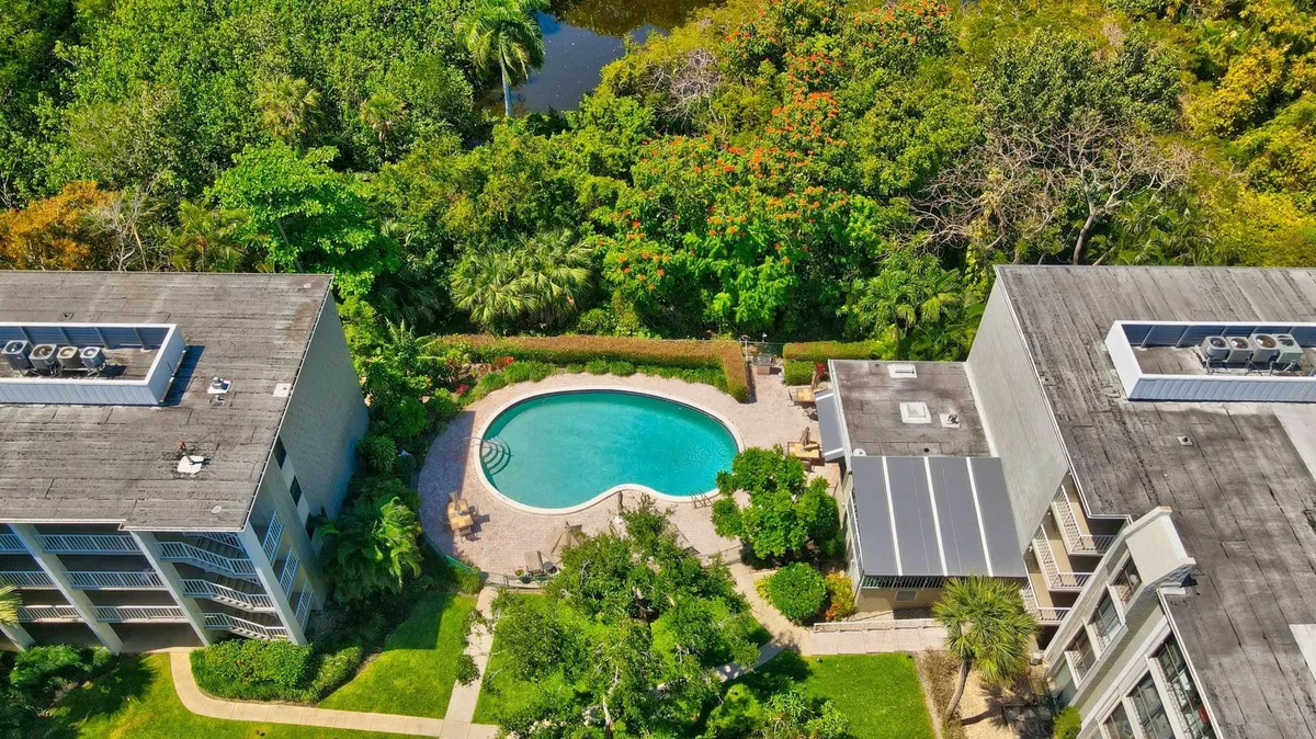 Boca Raton Unit 403 photo 31