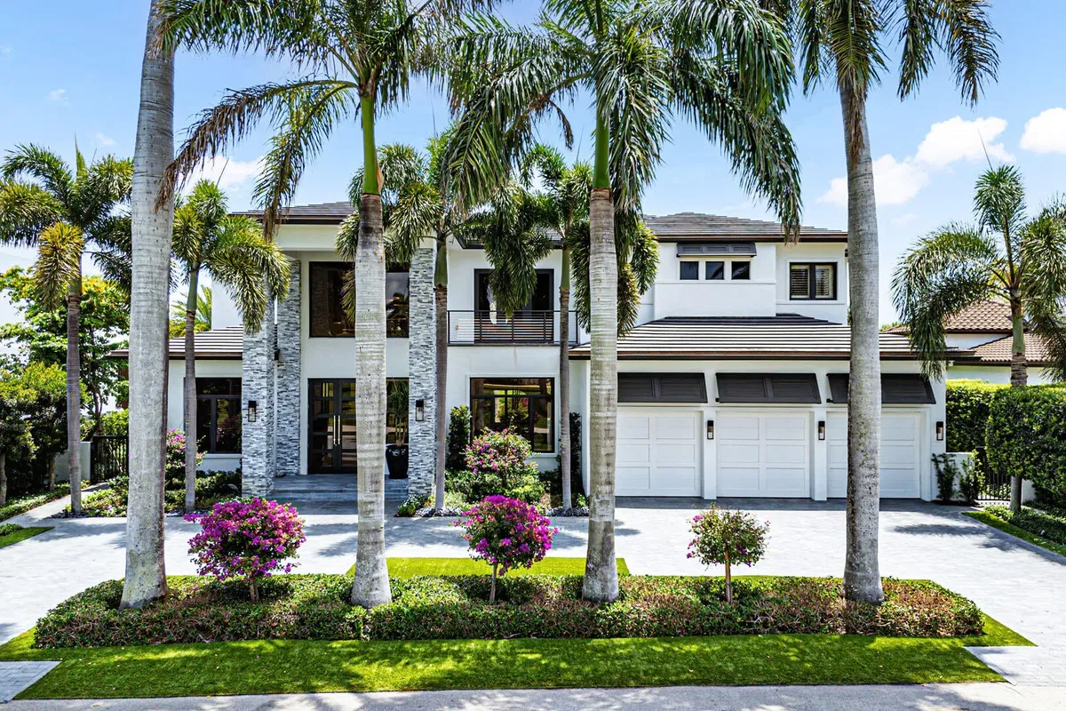 Royal Palm Yacht and Country Club Residence photo 91