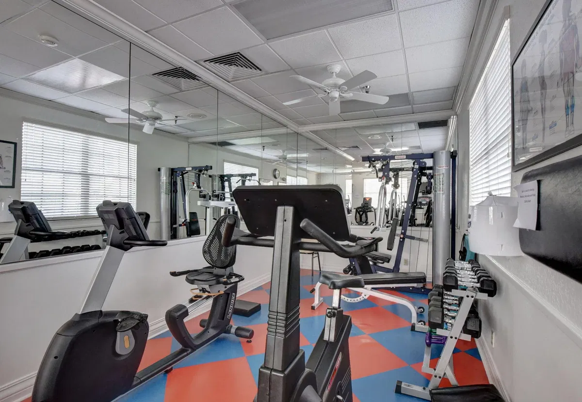 Unit 204 photo 64