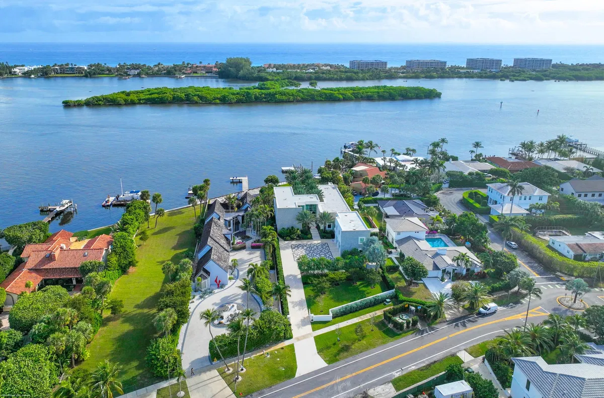 SoSo West Palm Beach Residence photo 7