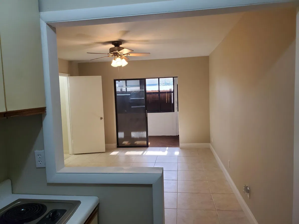  Residence photo 25
