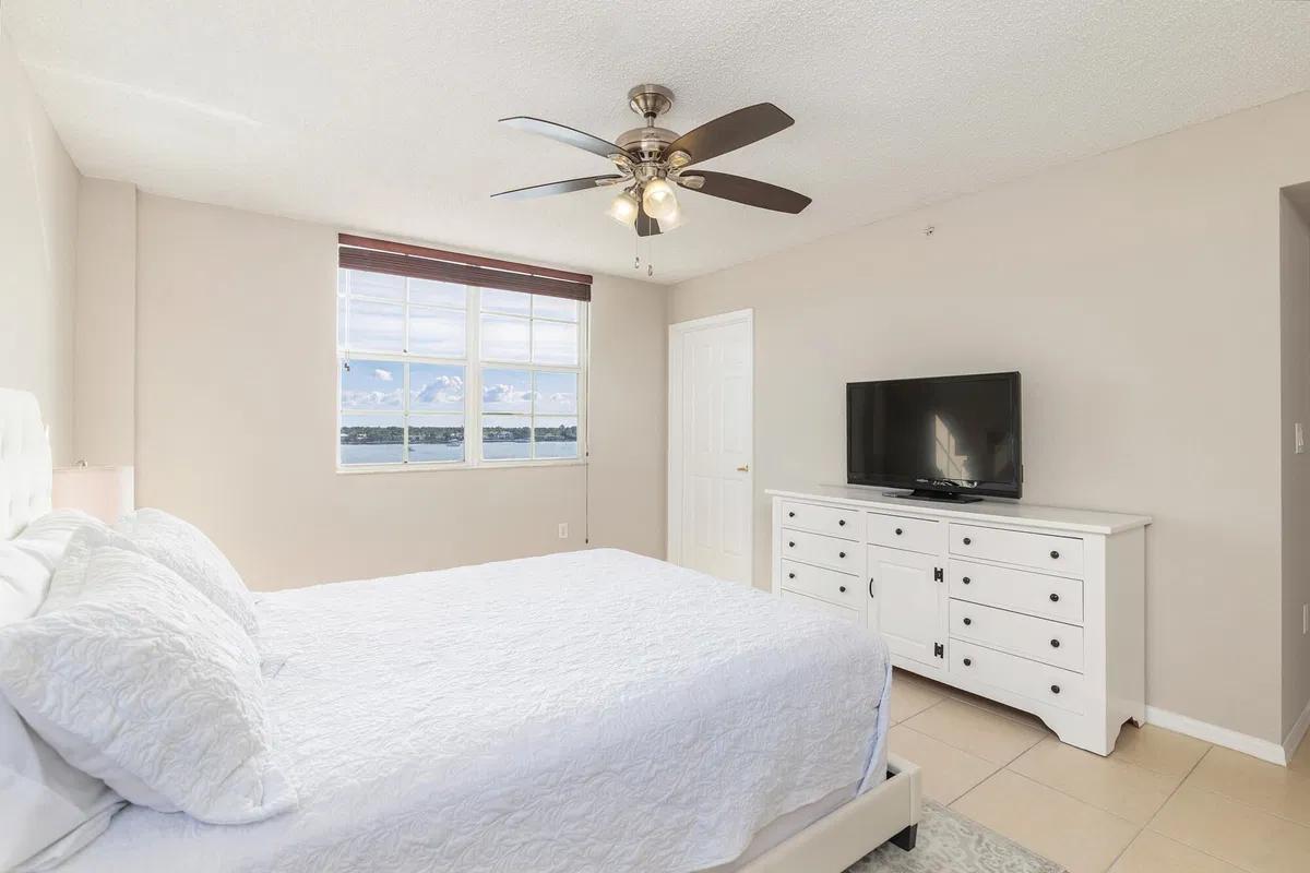 Flagler Pointe Unit 840 photo 10