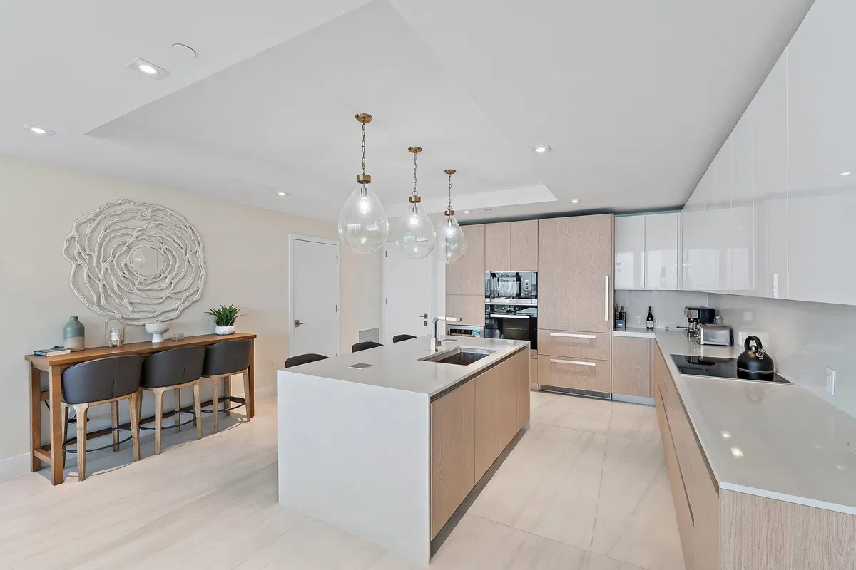 Amrit Ocean Resort & Residences Unit 906 photo 10